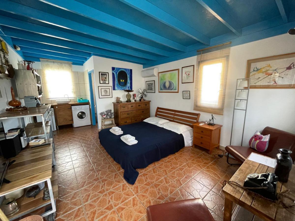 Mp Cozy Apartment Near The Sea Пафос Екстериор снимка