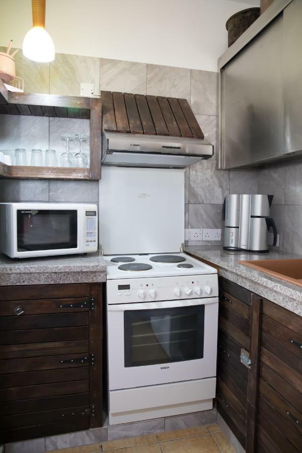 Mp Cozy Apartment Near The Sea Пафос Екстериор снимка